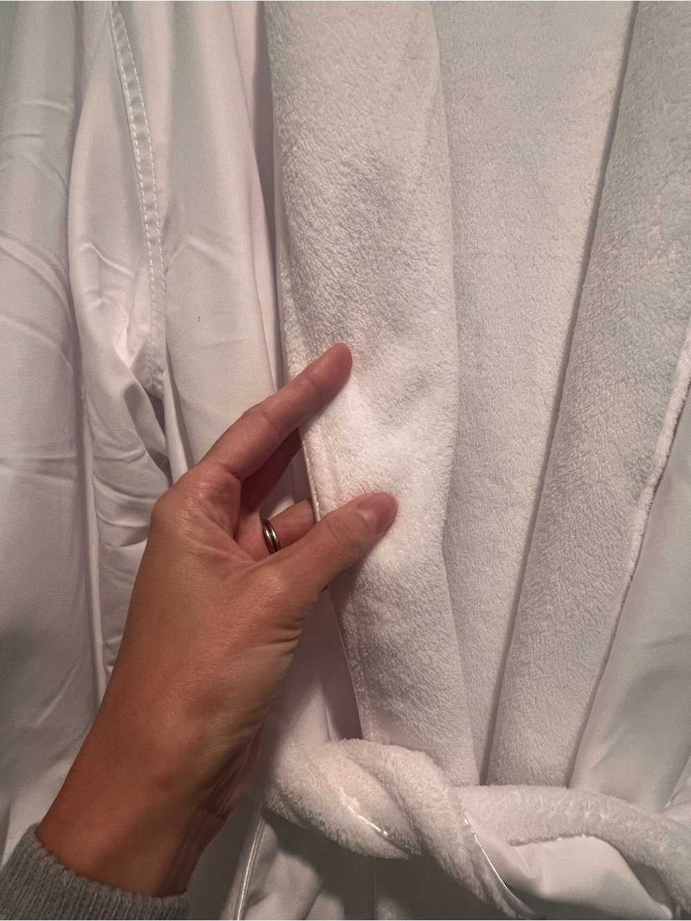 Miraval OSFM Super Soft Robe - Picture 4 of 4